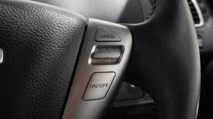 Nissan Serena Highwaystar S-Hybrid image 317332