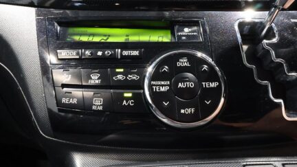 Toyota Estima Aeras 4WD image 316291