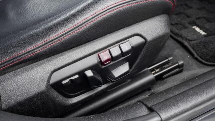 Bmw 320i Leather PKG Sports Tints image 316555