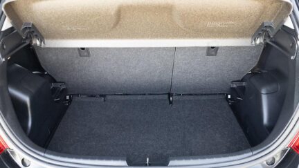 Toyota Vitz F model, Push start image 316892