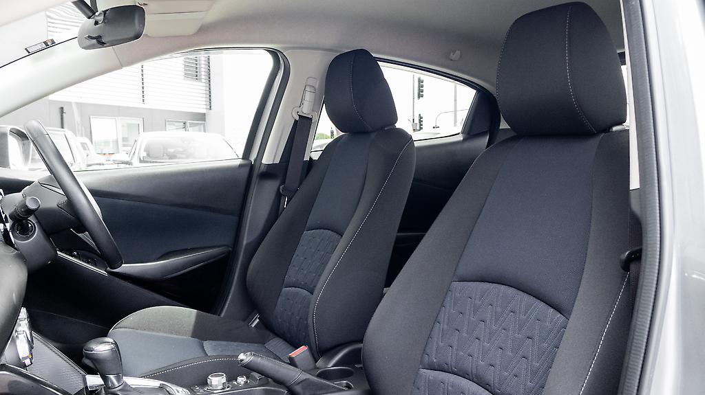 Mazda Demio 13s Skyactiv, Pushbutton image 316713