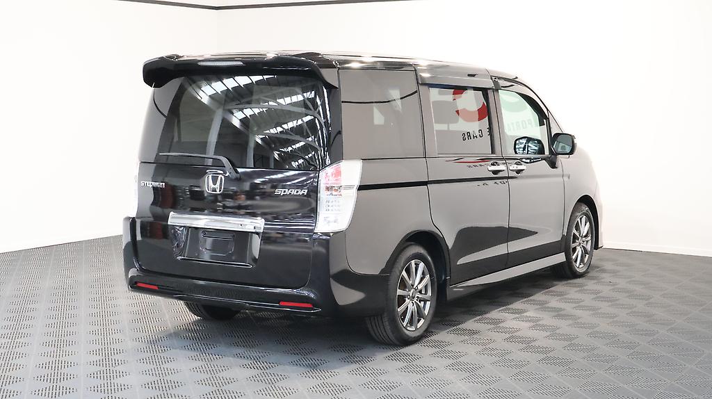 Honda Step Wagon Z Edition image 317298