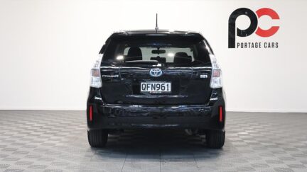 Toyota Prius ALPHA HYBRID image 316069