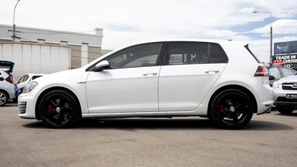 Volkswagen Golf Golf GTI MK7 Tints, Black wheels image 315649