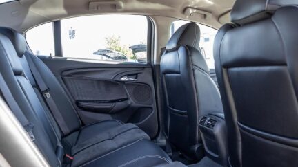 Holden Commodore VF SV6 SDN AT NZ NEW image 314742