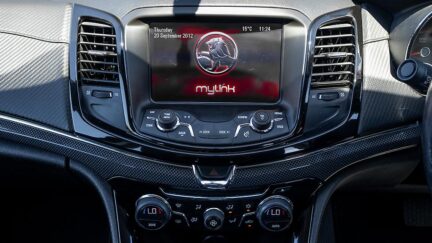 Holden Commodore VF SV6 SDN AT NZ NEW image 314749