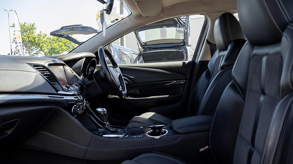 Holden Commodore VF SV6 SDN AT NZ NEW image 314753