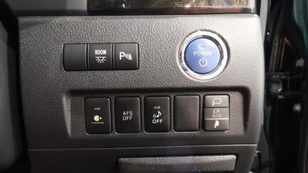 Toyota Alphard image 316601