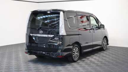 Nissan Serena Highwaystar S-Hybrid image 317319