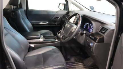 Toyota Alphard image 316595