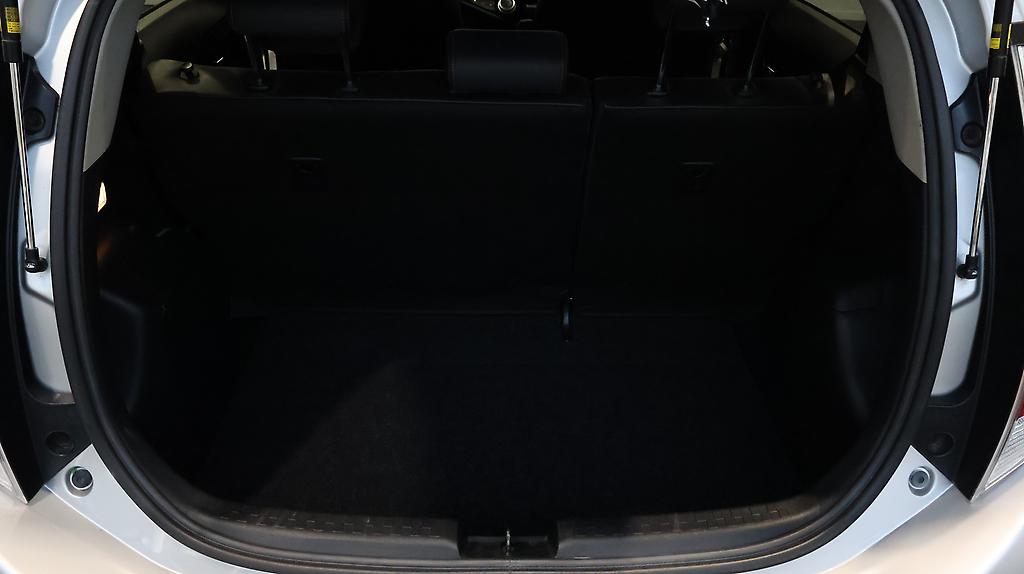 Toyota Aqua X- Urban image 315285