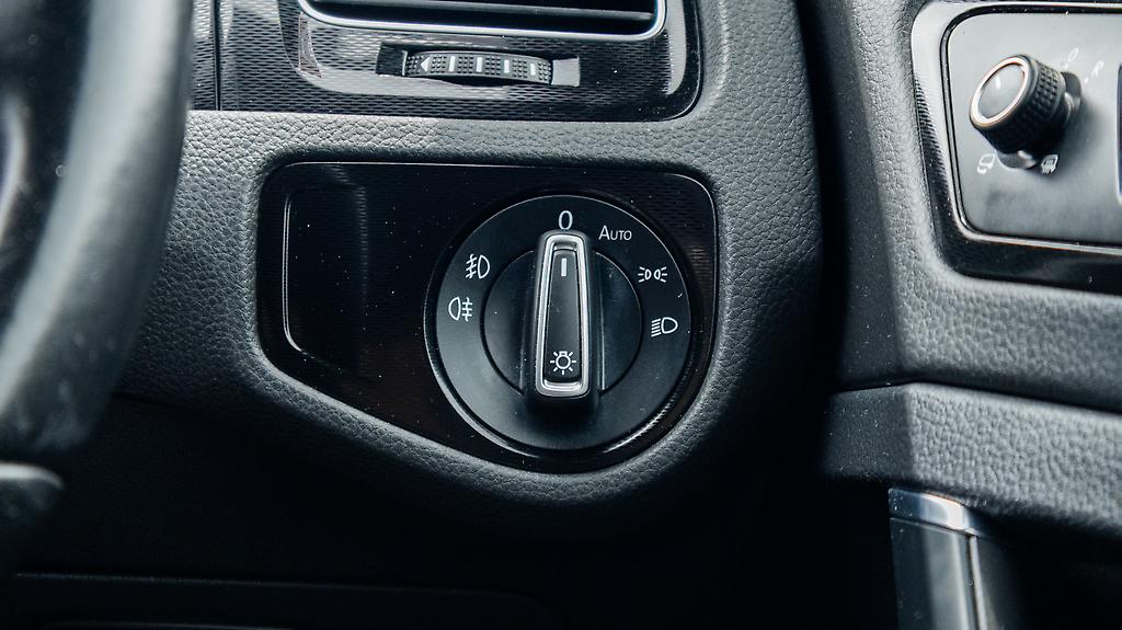 Volkswagen Golf Golf GTI MK7 Tints, Black wheels image 315658