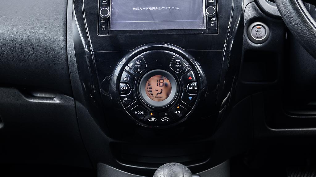 Nissan Note 360 reverse camera, Parking sensor image 318773