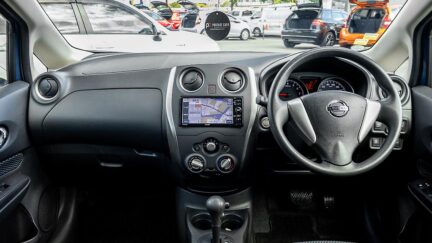 Nissan Note Parking sensor, push start image 318746