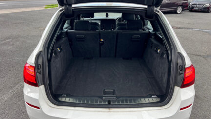 Bmw 523i M-Sport Touring Wagon image 319419