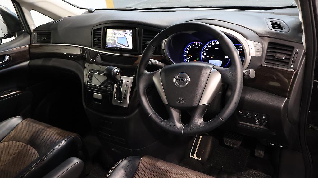 Nissan Elgrand 3.5 Highway Star image 319518