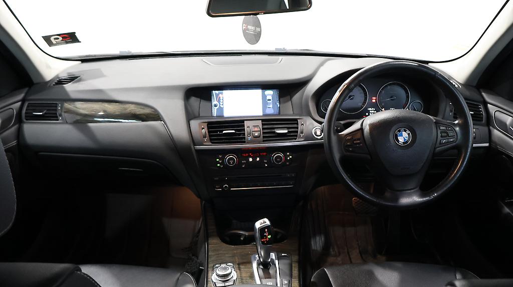 Bmw X3 X Drive, 3.0l, Leather image 319675