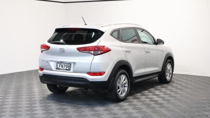 Hyundai Tucson MPI 2.0P/6AT image 318381