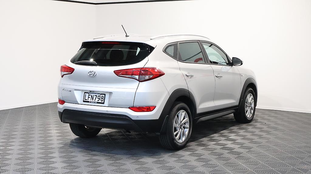Hyundai Tucson MPI 2.0P/6AT image 318381