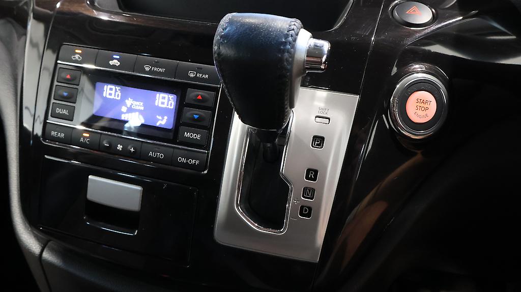 Nissan Elgrand 3.5 Highway Star image 319522