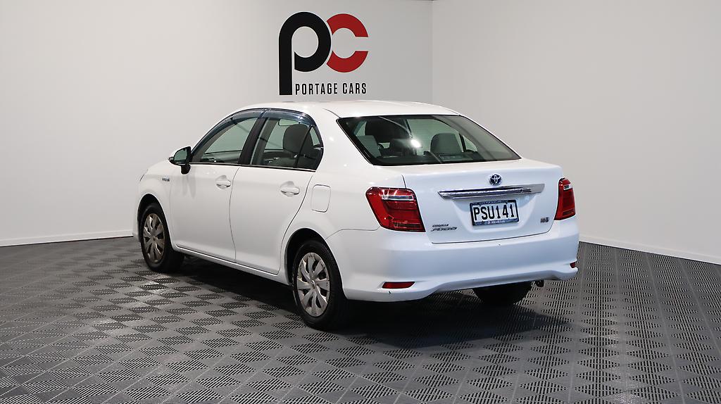 Toyota Corolla AXIO image 318335