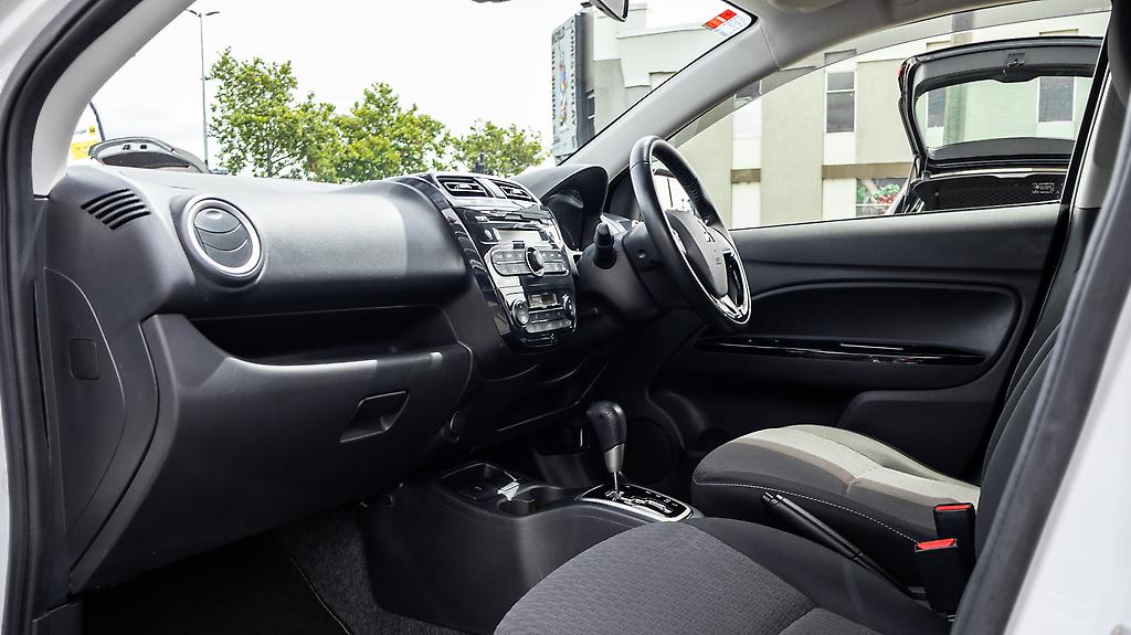 Mitsubishi Mirage Push start, Forward colision image 318973