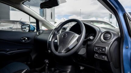 Nissan Note Parking sensor, push start image 318751