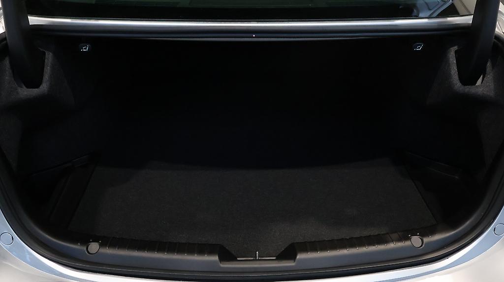 Mazda Atenza 20S Proactiv image 319695