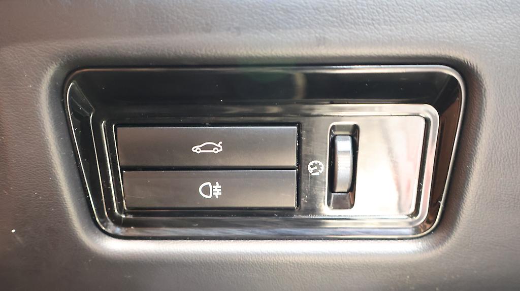 Jaguar Xj XJL 3.0L V6 Supercharged image 318131