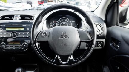 Mitsubishi Mirage Push start, Forward colision image 318966