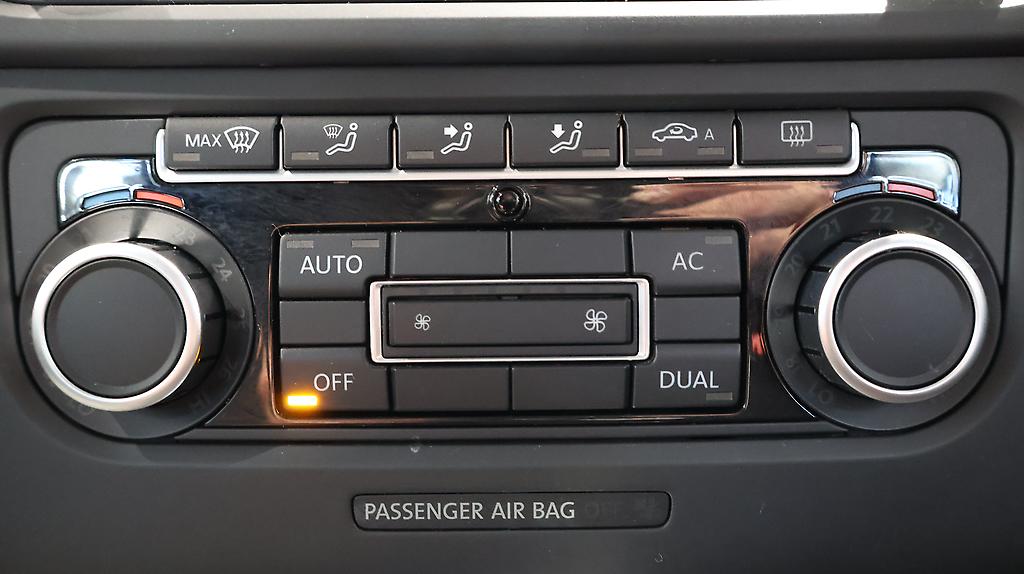 Volkswagen Golf 1.4L TSI image 319499