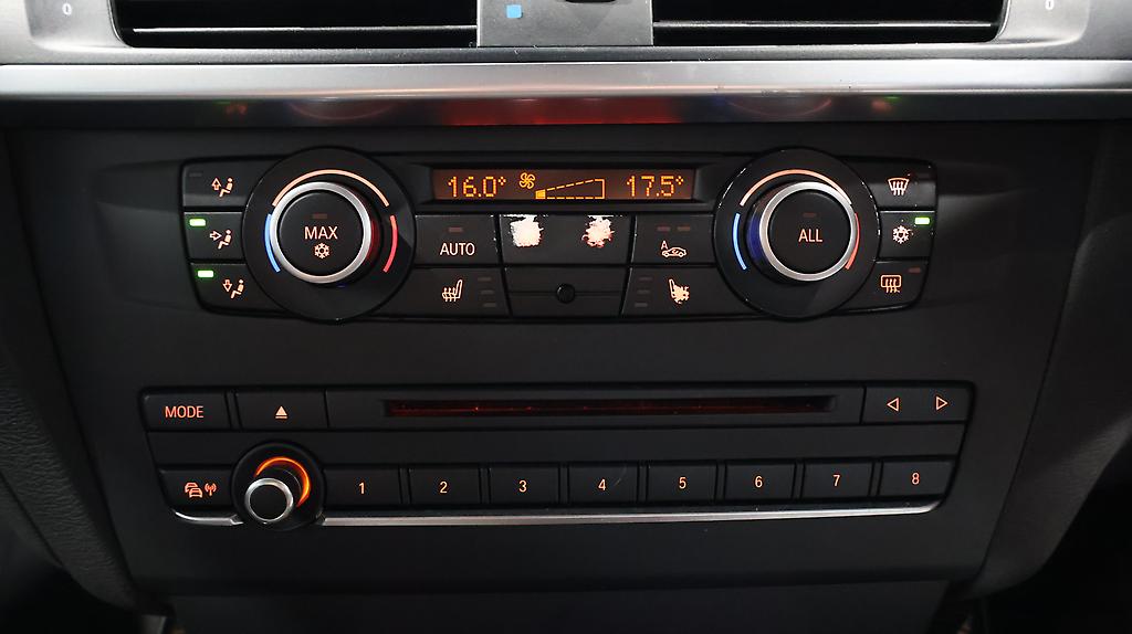 Bmw X3 X Drive, 3.0l, Leather image 319678