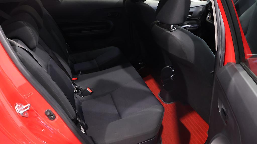 Toyota Aqua Push Button Start – Facelift image 318406