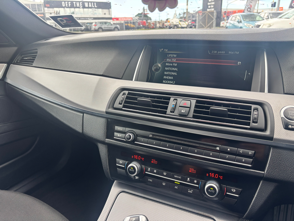 Bmw 523i M-Sport Touring Wagon image 319428