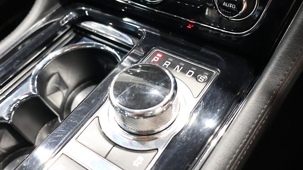 Jaguar Xj XJL 3.0L V6 Supercharged image 318134