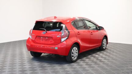 Toyota Aqua Push Button Start – Facelift image 318402