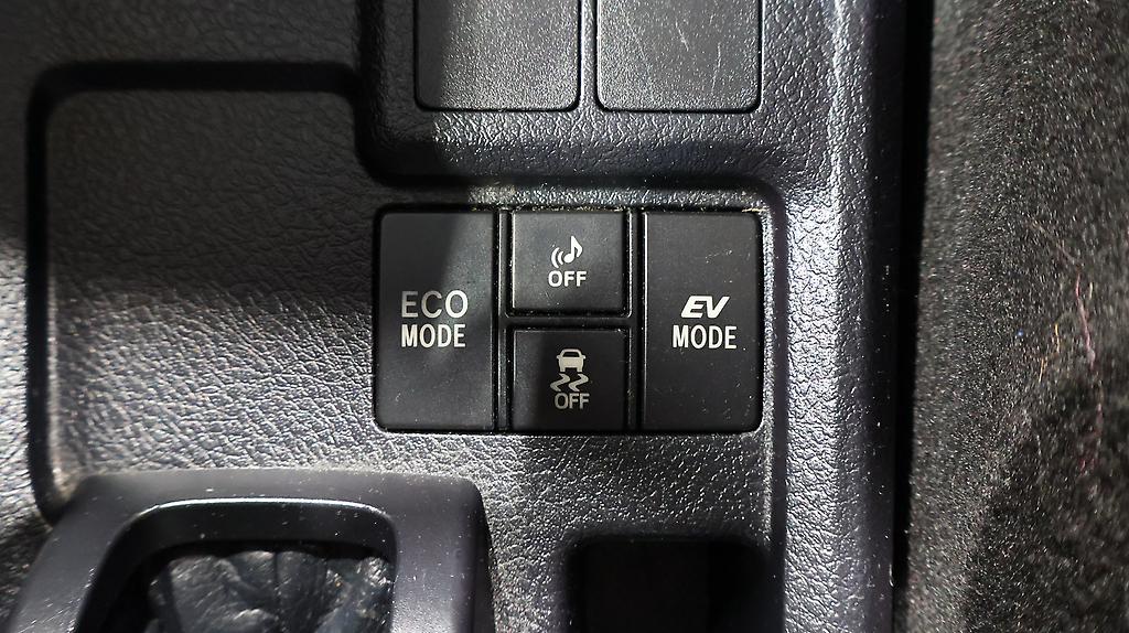 Toyota Corolla AXIO image 318349