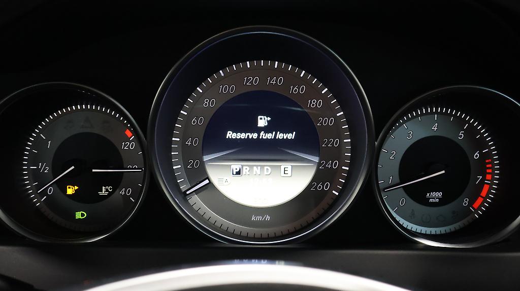 Mercedes-benz C 200 AMG LINE image 319725