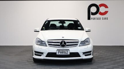 Mercedes-benz C 200 AMG LINE image 319714