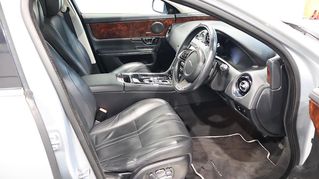 Jaguar Xj XJL 3.0L V6 Supercharged image 318126