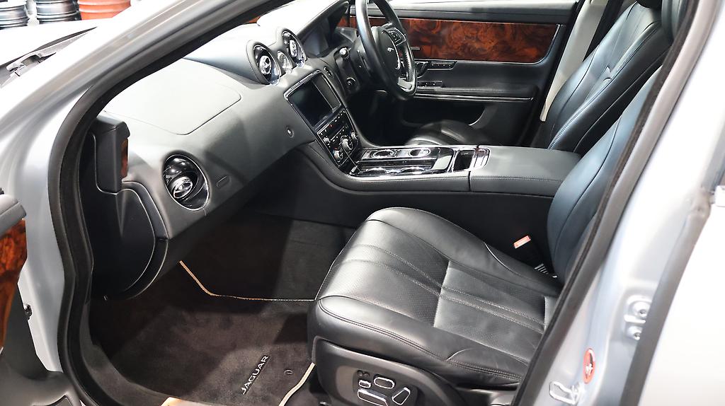 Jaguar Xj XJL 3.0L V6 Supercharged image 318123